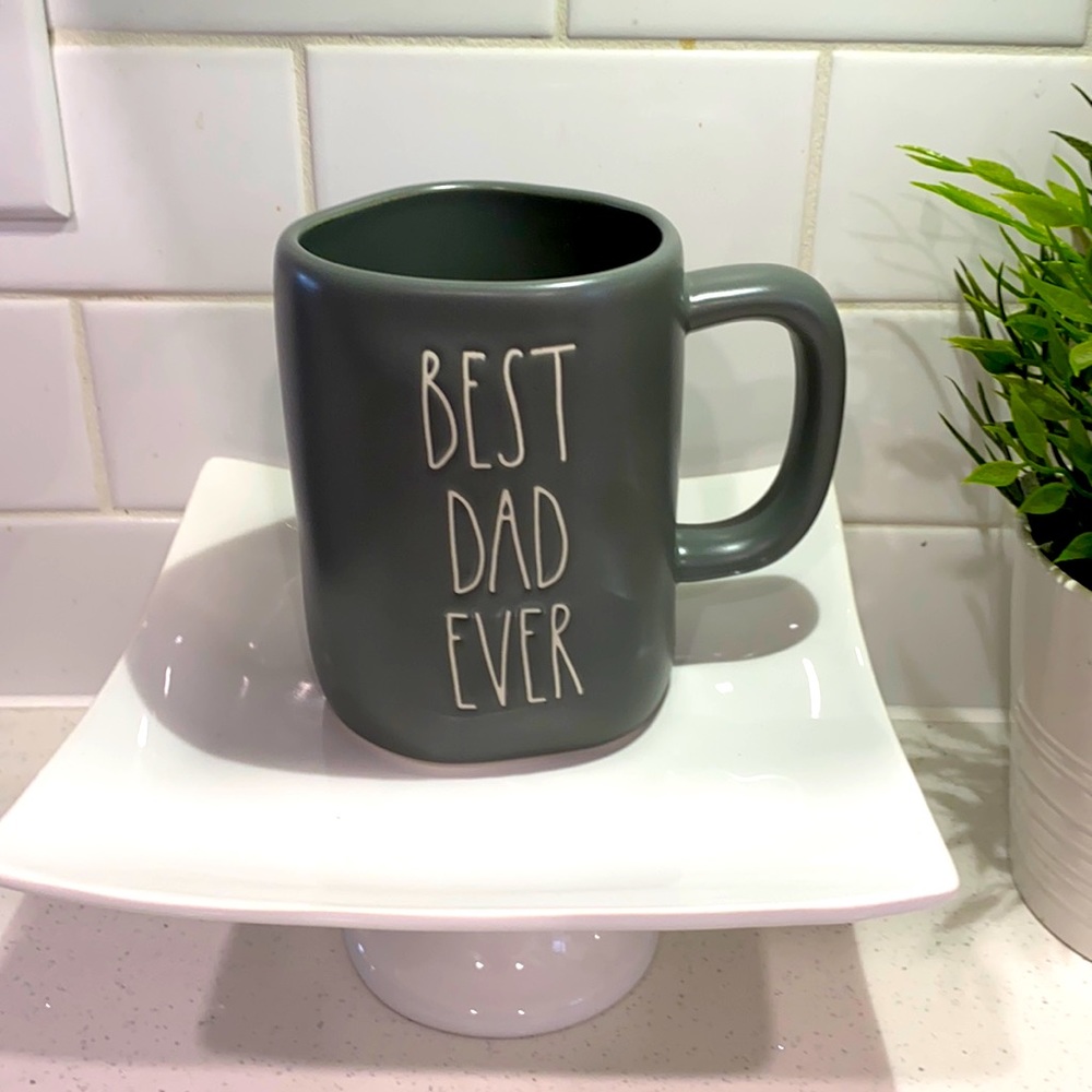 SOLD Rae Dunn Best Dad Ever mug
